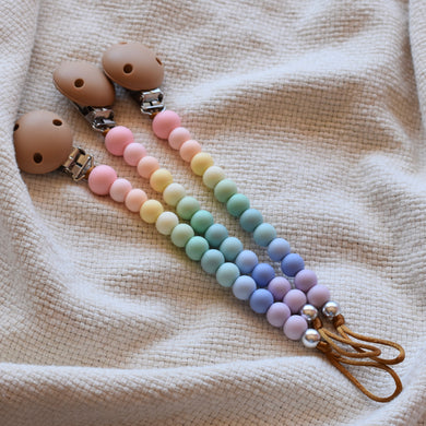 Pastel rainbow dummy clip